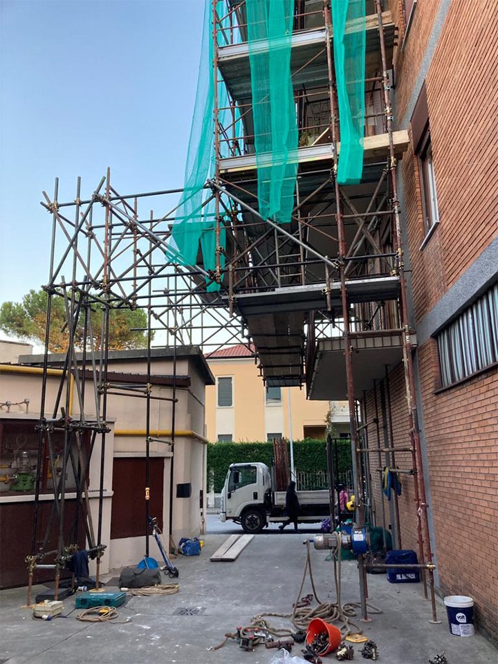 BG PONTEGGI CAR _0000s_0008_IMG-20211124-WA0015